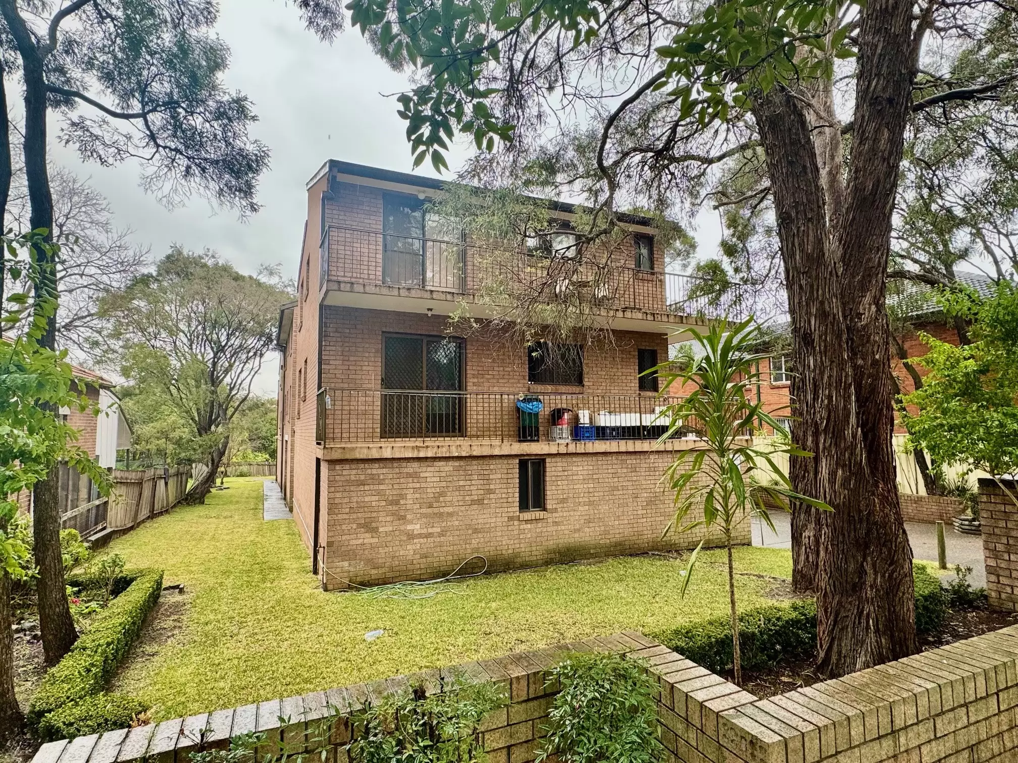 5/71-73 Ninth Avenue, Campsie Leased by ArthurJames Real Estate (formerly Robert R. Andrews) - image 1