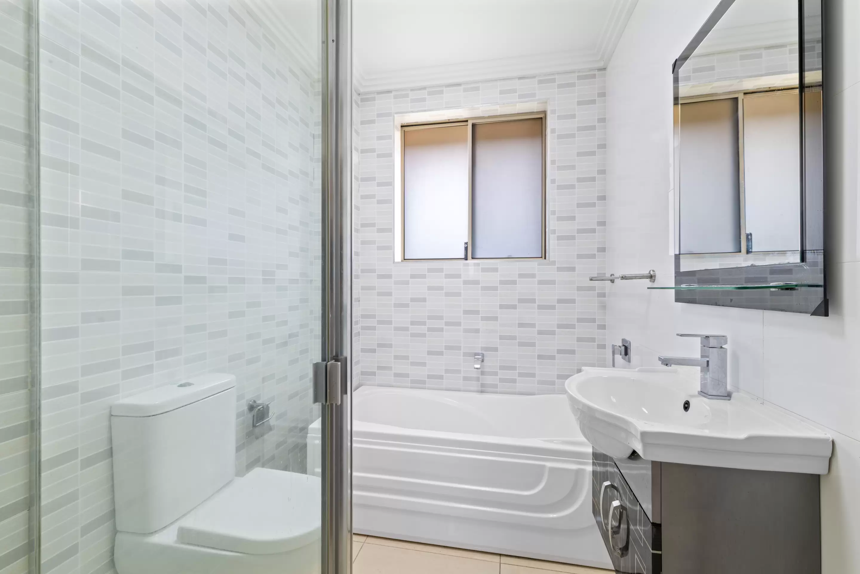 Photo #5: 18/25-29 Marlowe Street, Campsie - Sold by Push Digital Campaigns