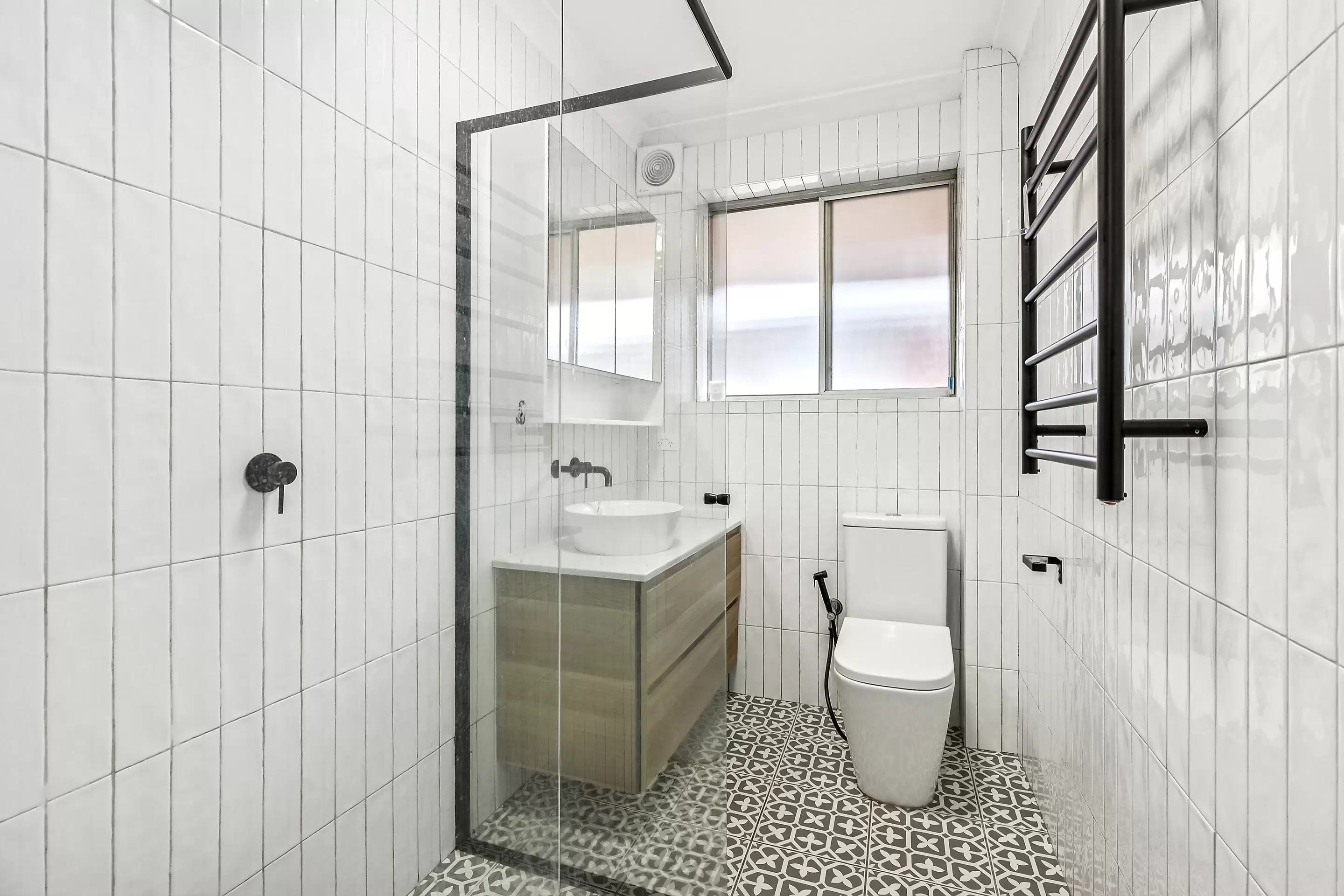 Photo #4: 5/50-52 Fourth Avenue, Campsie - Sold by Push Digital Campaigns