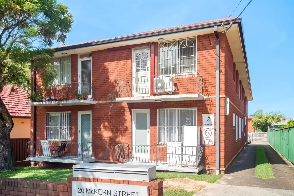 1/20 McKern Street, Campsie Leased by ArthurJames Real Estate (formerly Robert R. Andrews)