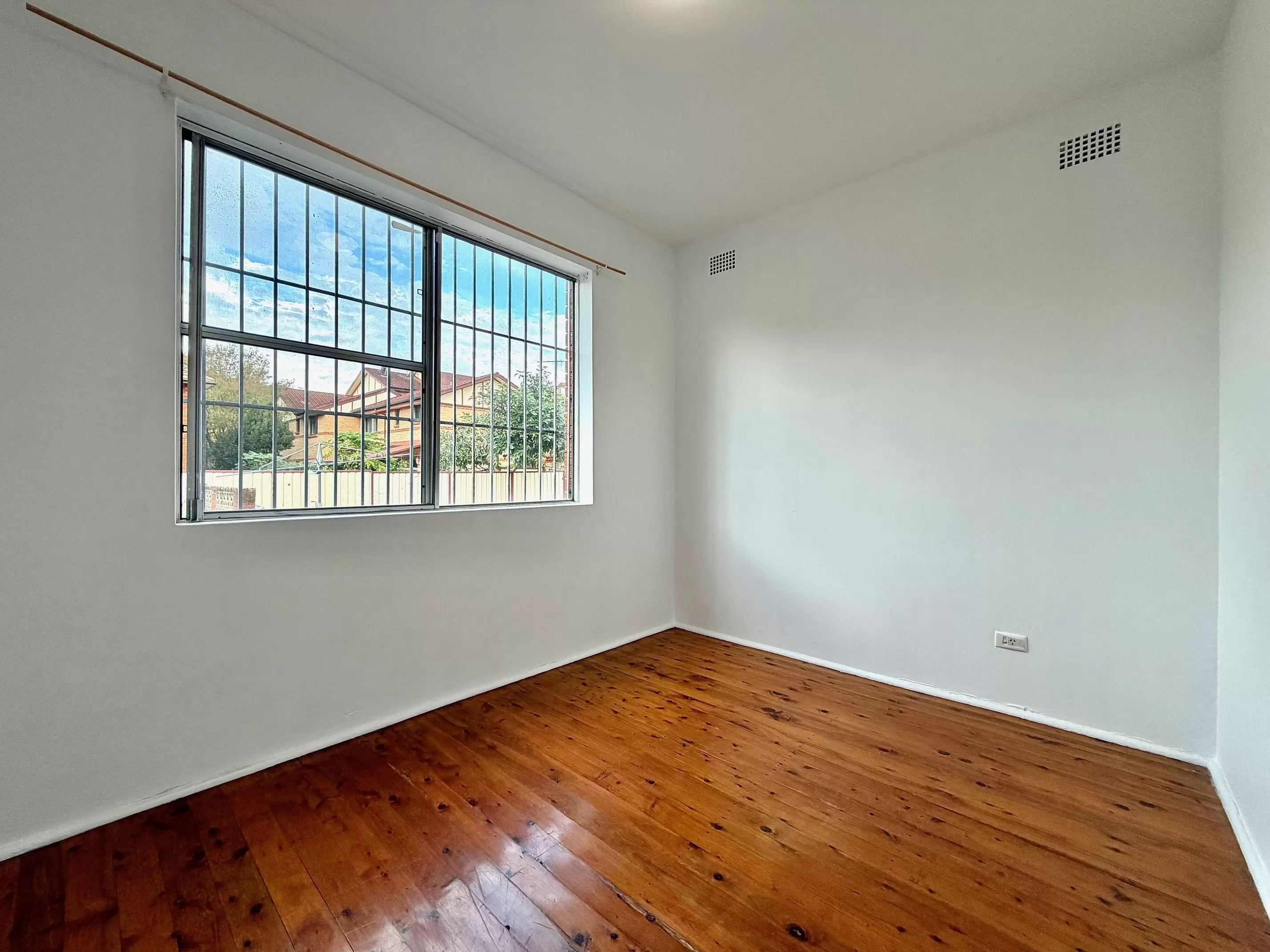 1/12 Gould Street, Campsie Leased by ArthurJames Real Estate (formerly Robert R. Andrews) - image 4