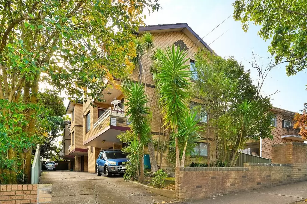 1/83 Claremont Street, Campsie Leased by ArthurJames Real Estate (formerly Robert R. Andrews)